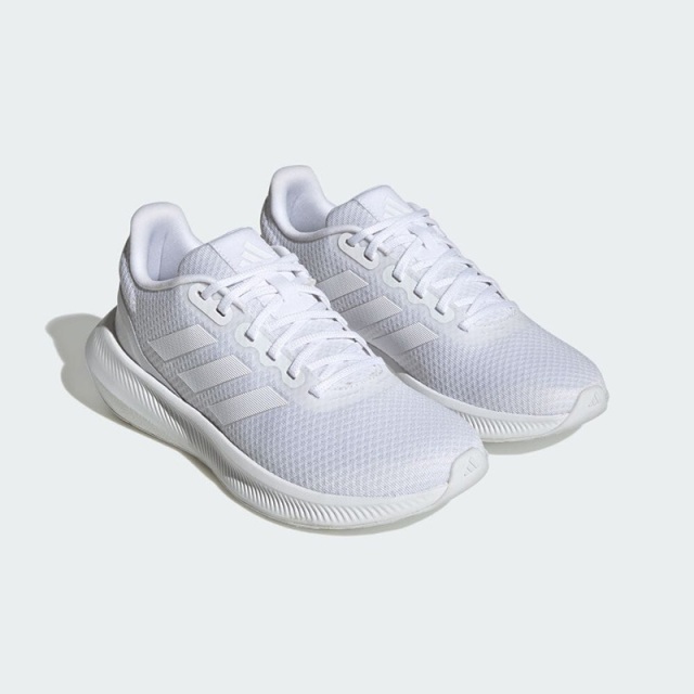 24SS アディダス RUNFALCON3 (HP7559)?