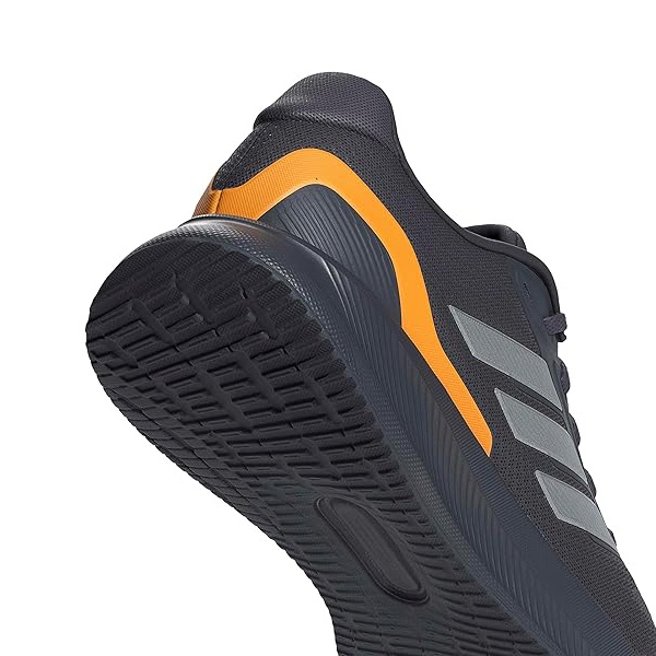 アディダス ランニングシューズ RUNFALCON 5 メンズ 26SS ダークグレー×メタリック JQ6979