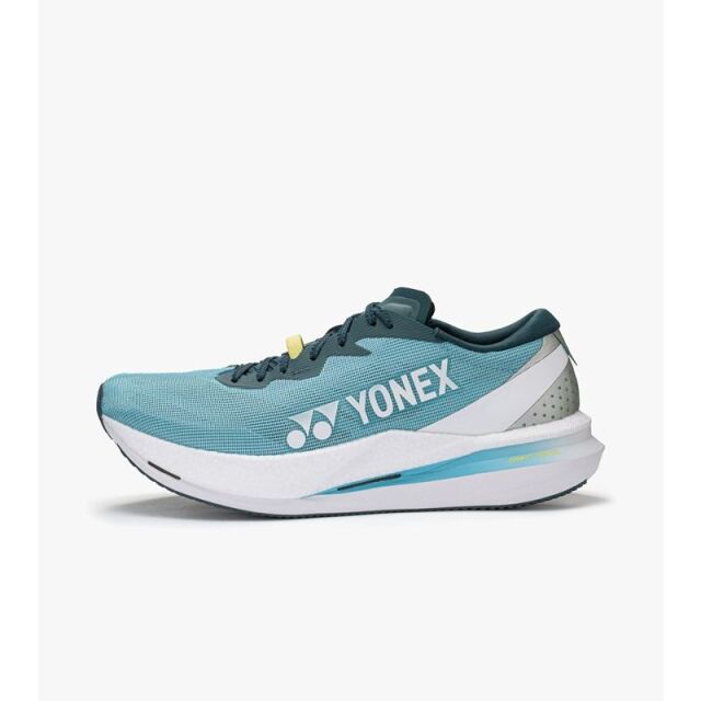 ヨネックス YONEX ランニングシューズ カーボンクルーズエアラスGT. メンズ 26FW