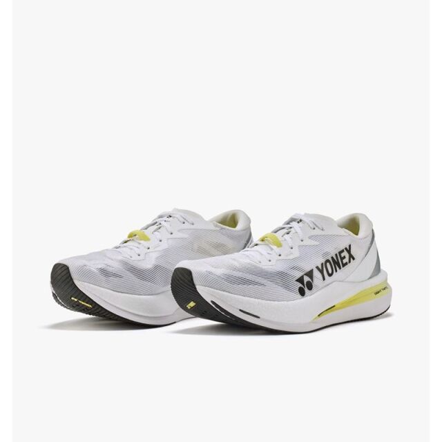 ヨネックス YONEX ランニングシューズ カーボンクルーズエアラスGT. メンズ 26FW