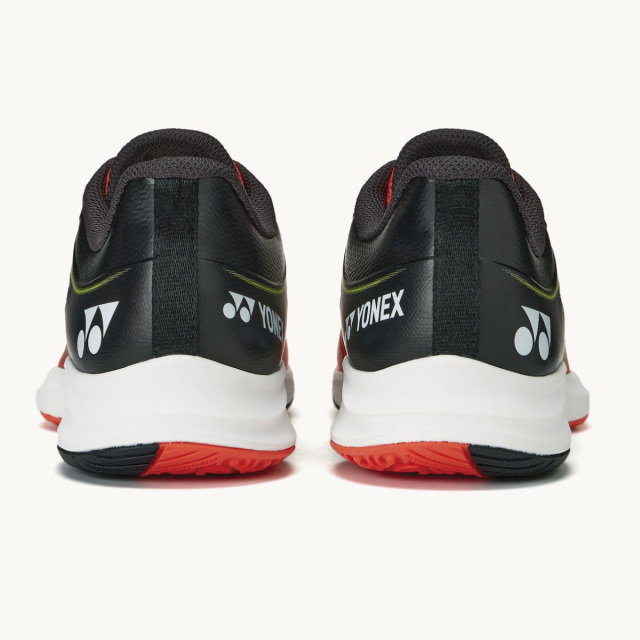 YONEX 　パワークッションエアラスダッシュ5 G  クレー・砂入り人工芝用　フレイムレッド／ブラック