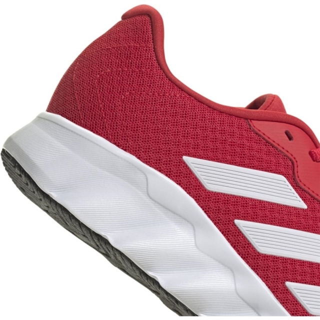 アディダス ランニングシューズ SWITCH MOVE U ユニセックス 25FW レッド IH5743