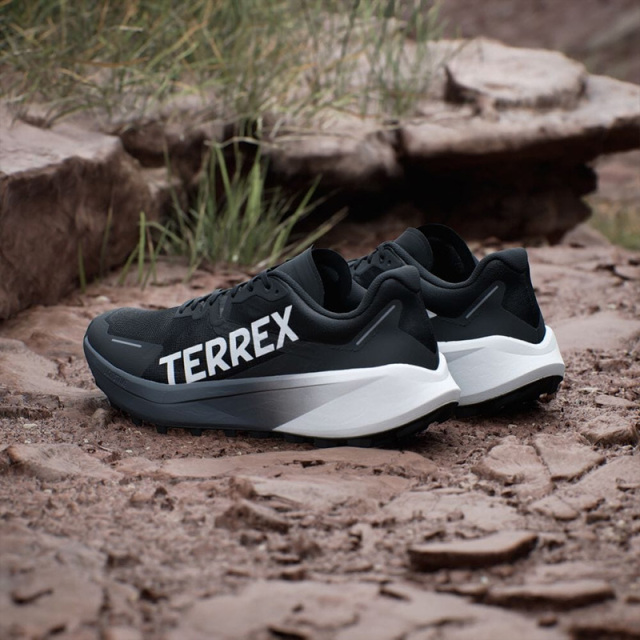 24FW アディダス TERREX AGRAVIC 3 TRAIL RUNNING (ID0343) メンズ  スニーカー