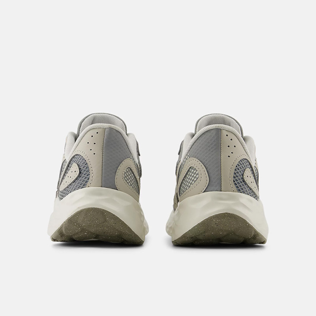 ニューバランス ランニングシューズ  FRESH FOAM ARISHI V4 レディース