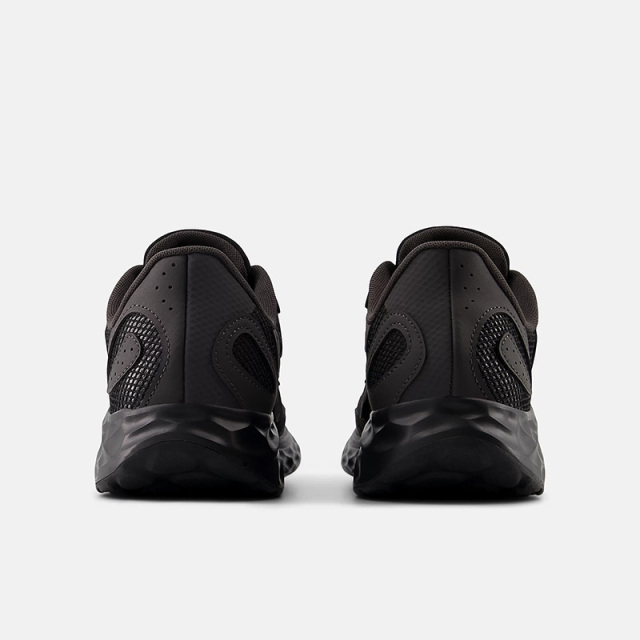 ニューバランス ランニングシューズ  FRESH FOAM ARISHI V4 レディース