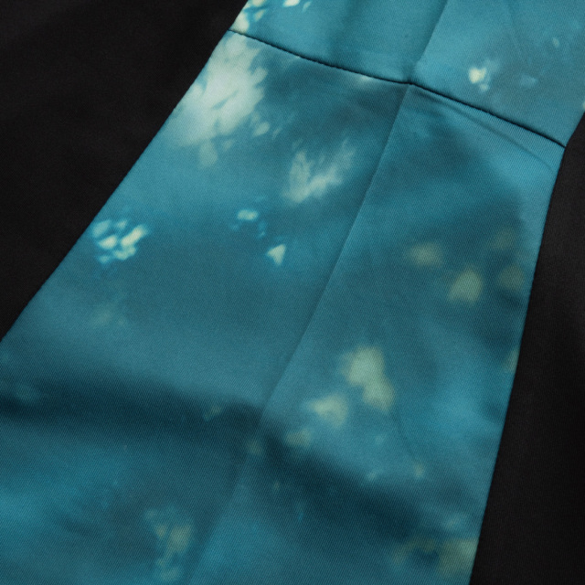 ADMIRAL　レディース　サイドフレアヘムグラフィックTEE