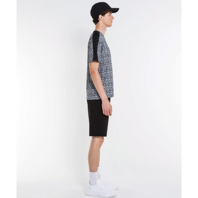 ADMIRAL　メンズ　ショルダーラインリバティプリントTEE 　ATMA606-10　2026SS　ブラック