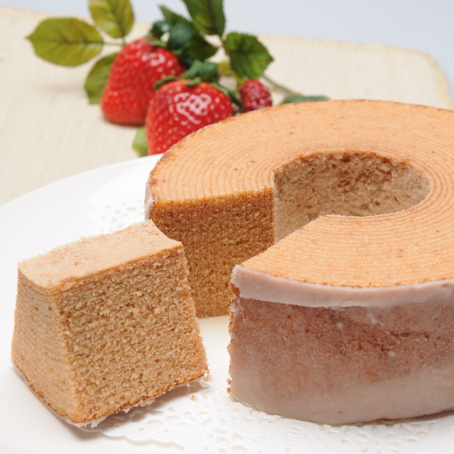 いちごの里 畑のいちごバウム