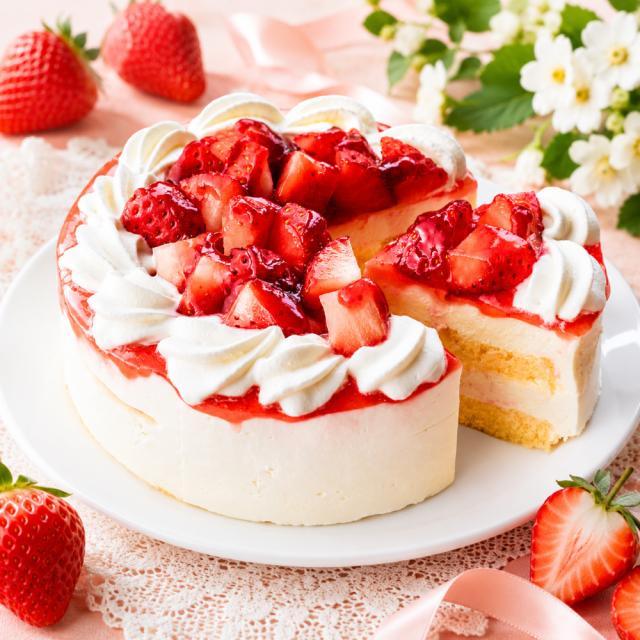 スカイベリーショートケーキ 4号｜冷凍ケーキ・誕生日ケーキ｜いちごの