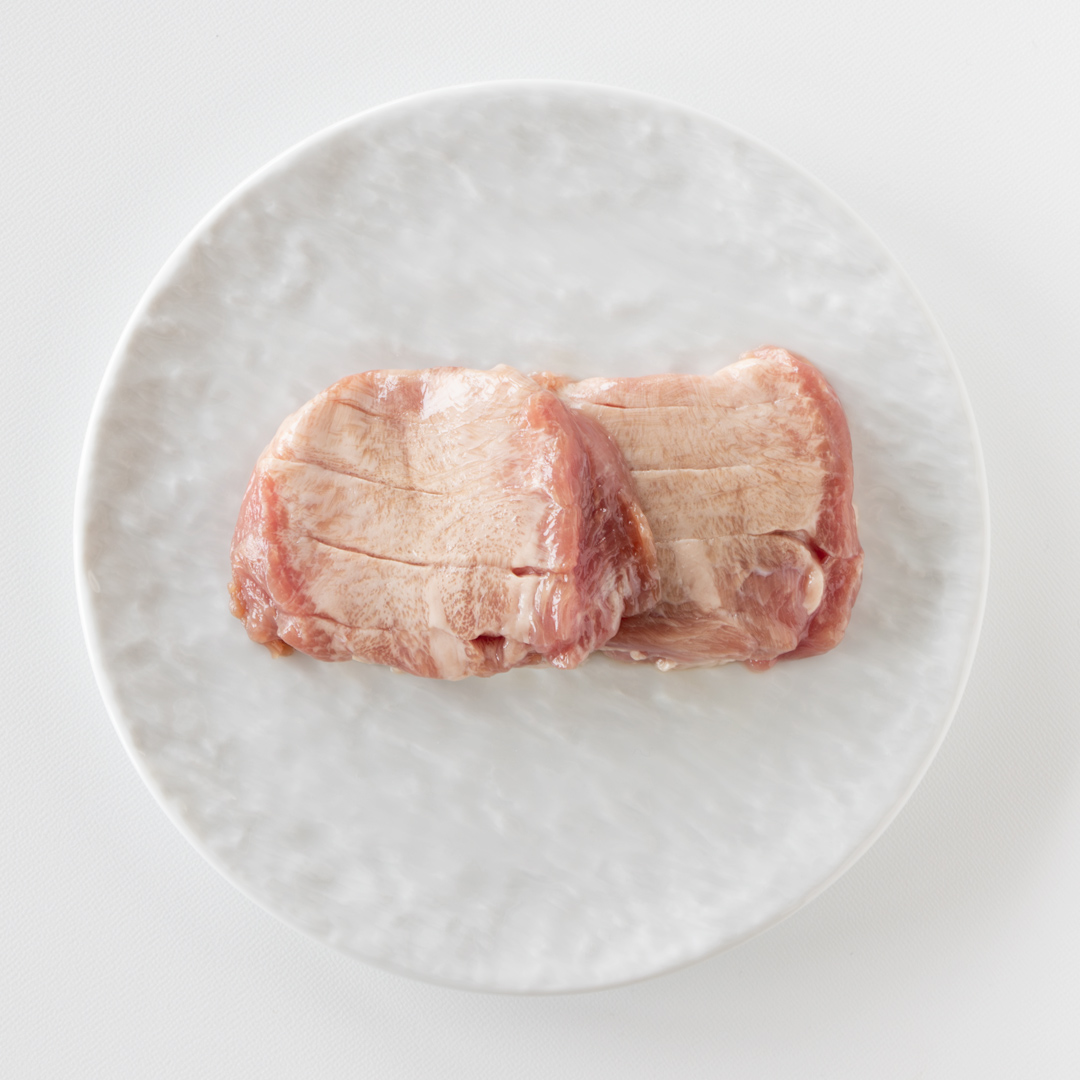 仔牛の上タン 塩麹熟成 300g（60g × 5枚）