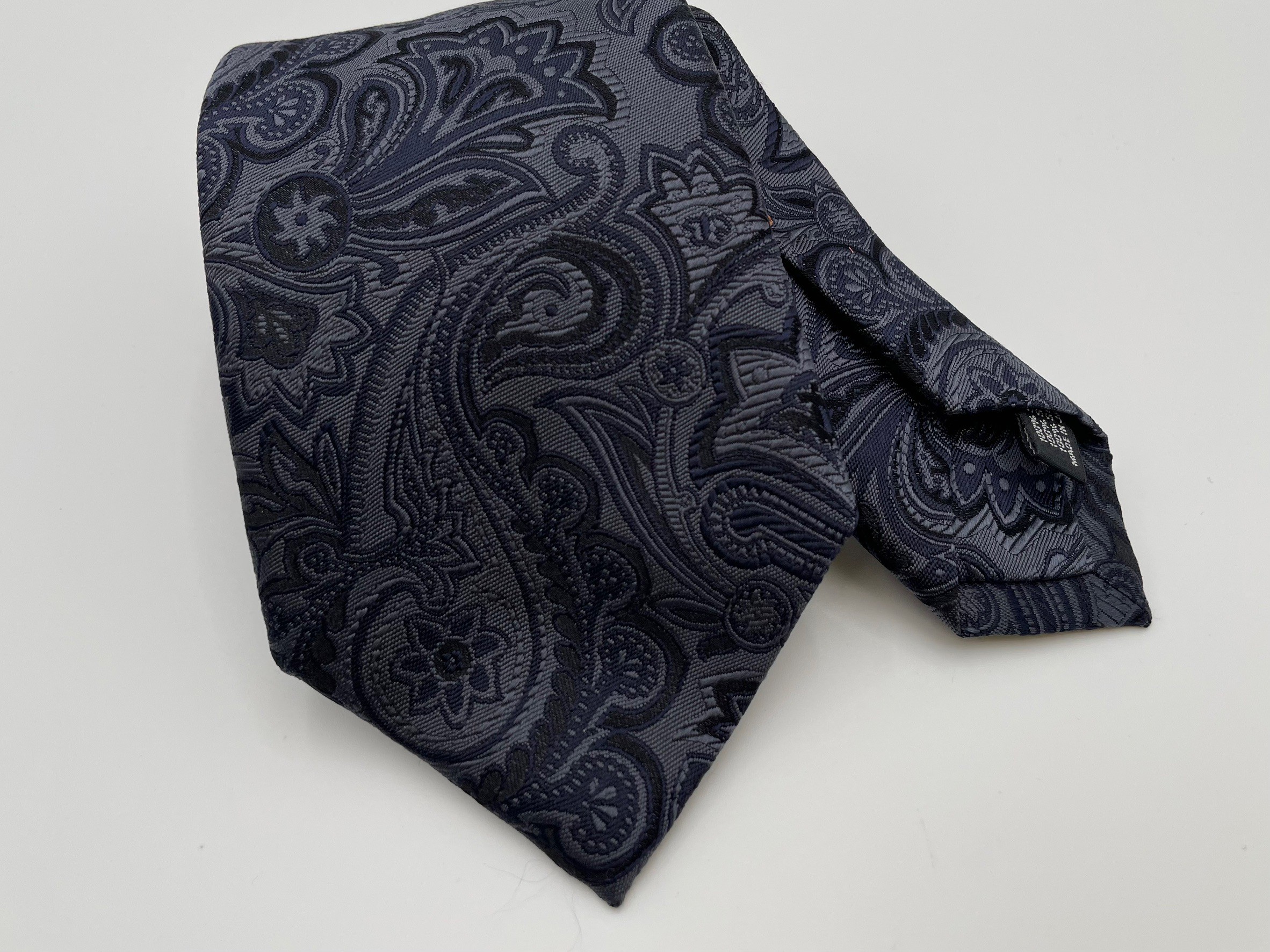 【手縫い/巻きやすい】ダークグレー×黒　ペイズリー