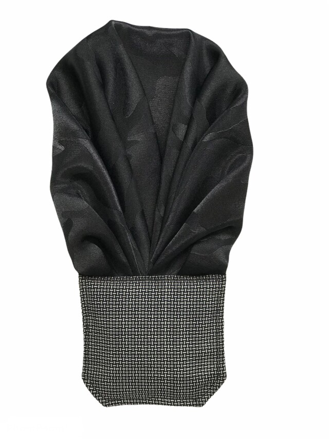 簡単チーフ　カモフラ　ブラック