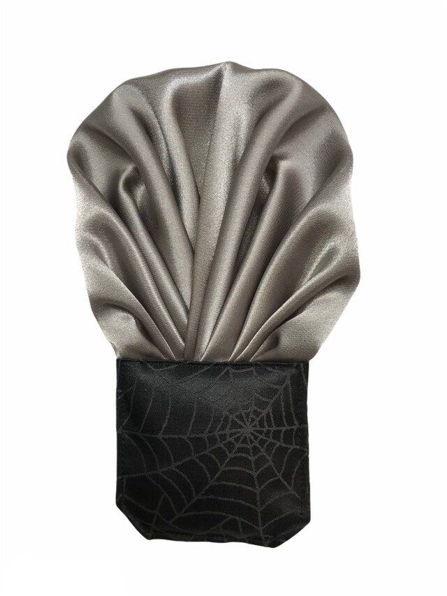 簡単チーフ　グレー無地