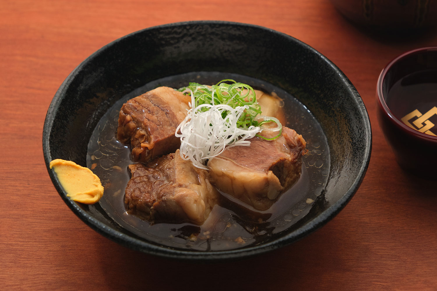 みかく牛肉角煮