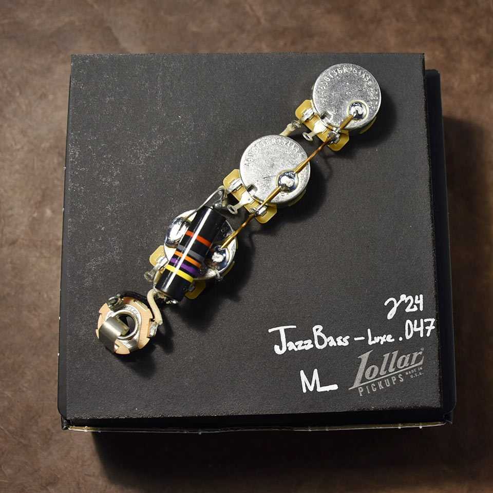 LOLLAR PICKUPS/Jazz Bass Pre-wired Kit - LUXE Oil Filled .047【在庫あり】
