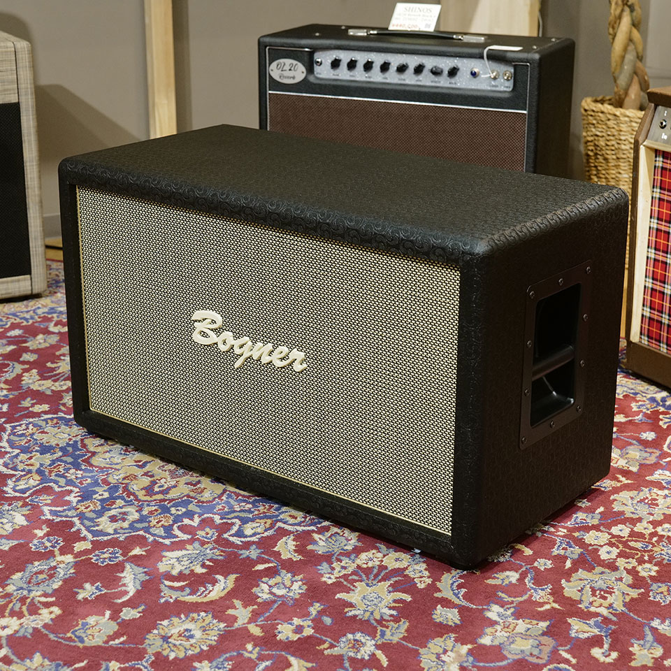 Bogner/2x12 Closed bottom V30/16Ω (Comet Tolex/Salt&Pepper/Gold Piping)【在庫あり】