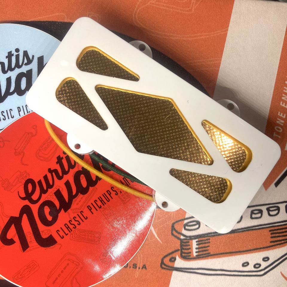 Curtis Novak Pickups/JM-GF Diamond Bridge【White Cover】【Gold stipple】【お取り寄せ商品】