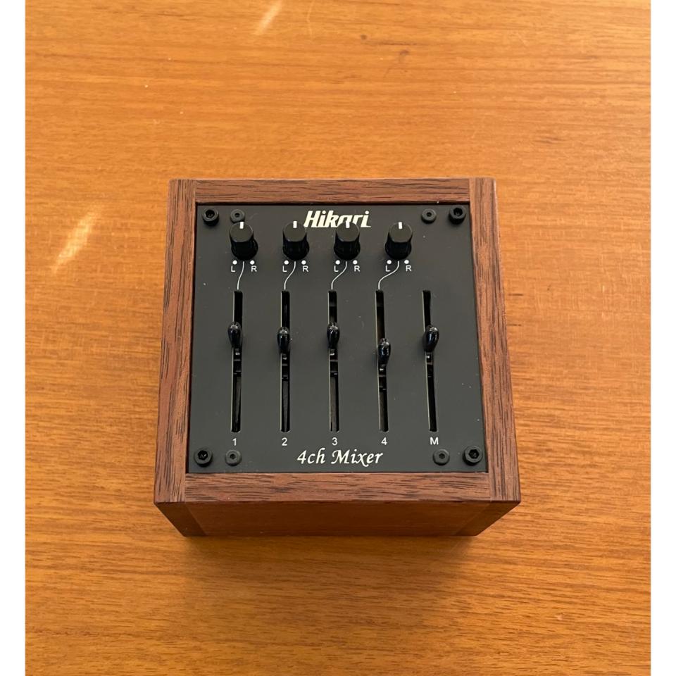 Hikari Instruments/4ch Mixer【在庫あり】