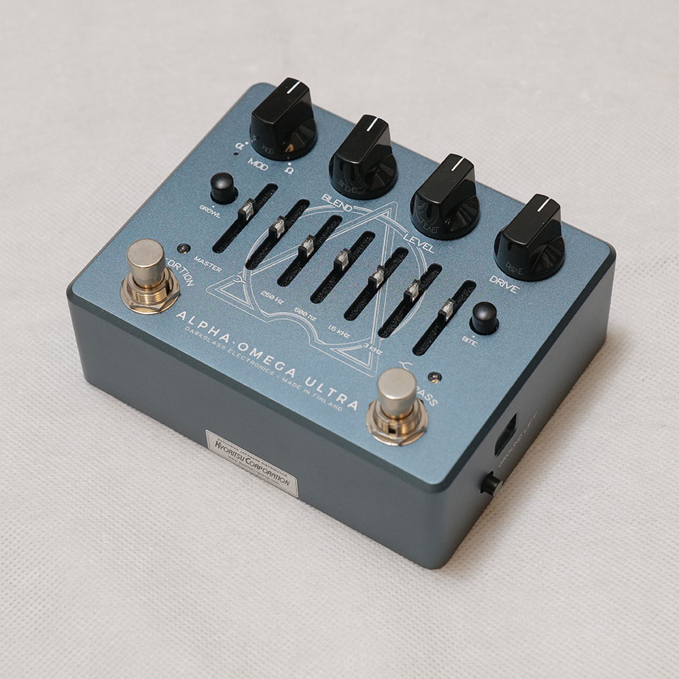 Darkglass Electronics/Alpha Omega Ultra V2 with Aux In【展示機特価品】【クリアランスセール：ペダル】【在庫あり】