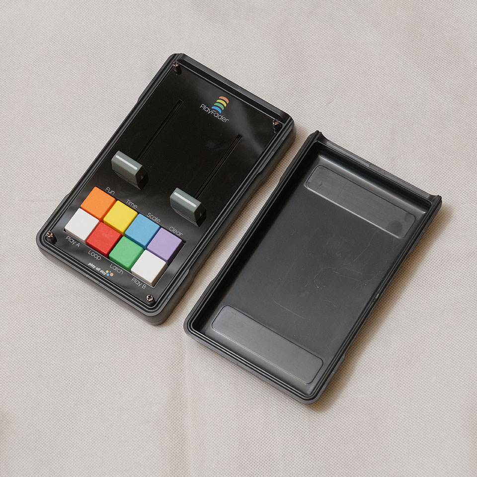 Play All Day/PlayFader Black【中古】【在庫あり】