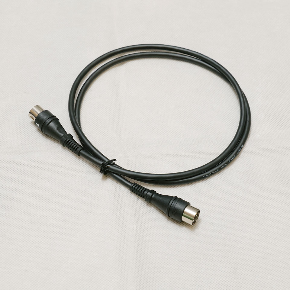 Mogami/MIDI-03 MIDIケーブル 90cm(3Ft)【在庫あり】