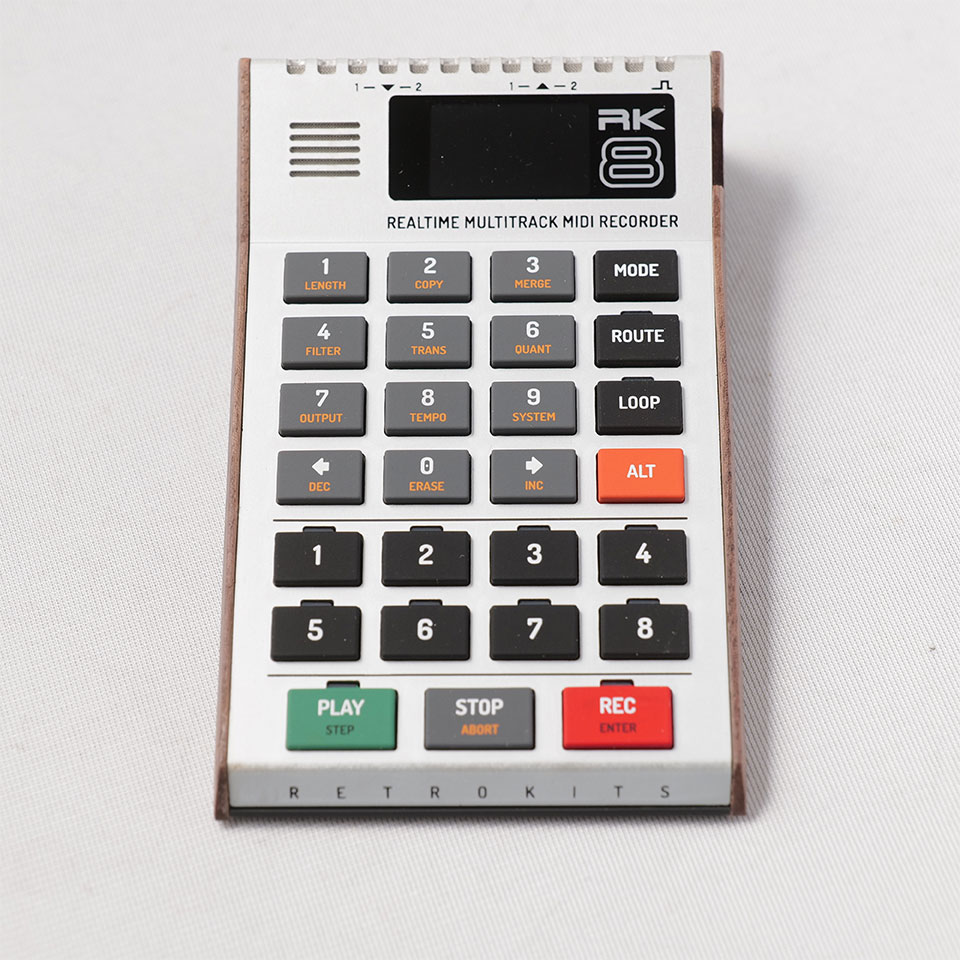 Retrokits/RK008 + Wood Sidepanels 70s【クリアランスセール：シンセ】【WTG】【在庫あり】