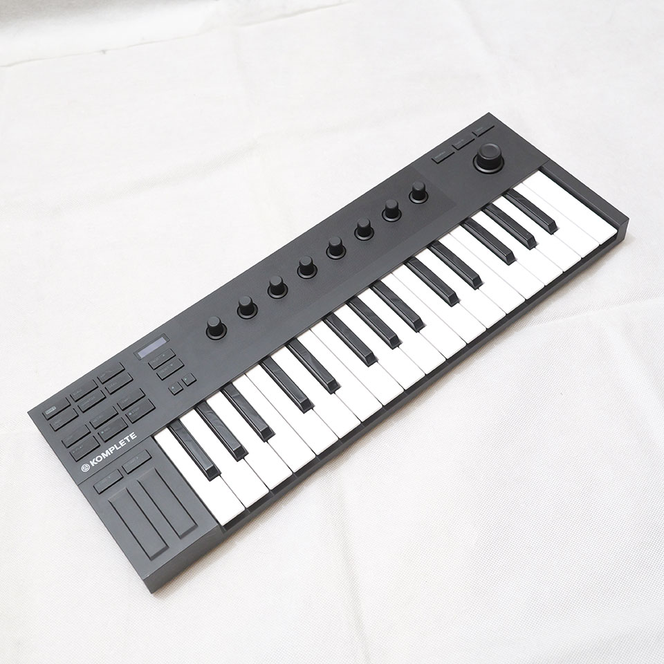 Native Instruments/KOMPLETE KONTROL M32【中古】【現状渡し】【在庫あり】