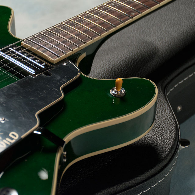 Starfire IV ST Emerald Green | Guild Guitars