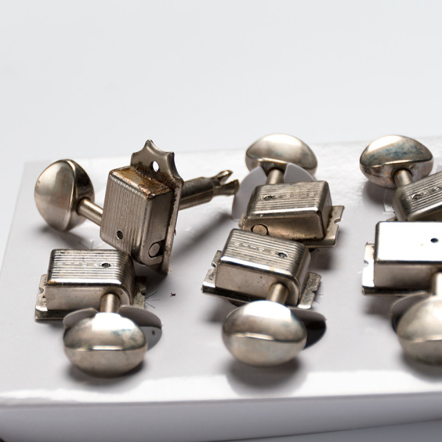 Kluson/6 in line / MB / Nickel /AGING【お取り寄せ商品】 Kluson/6 in line / MB / Nickel /AGING【お取り寄せ商品】