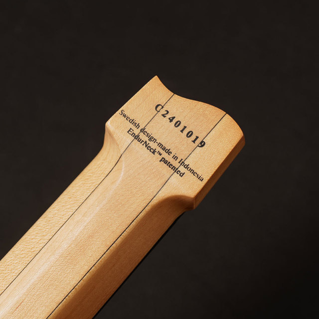 strandberg/Boden Standard NX 6 Sarah Longfield Edition #019