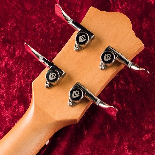 Guild Guitars | Jumbo Junior Bass