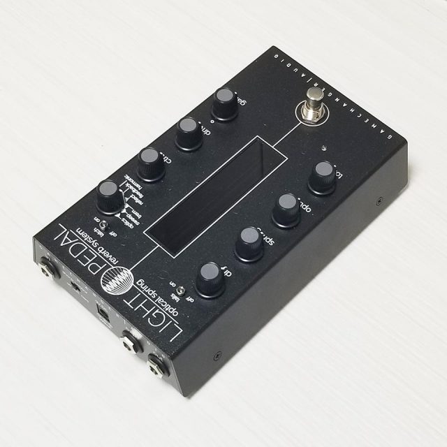 Gamechanger Audio LIGHT Pedal –スプリングリバーブ