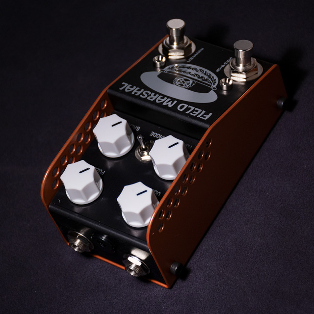 ギター Thorpy FX FIELD MARSHAL ThorpyFX Field Marshal FUZZ pedal - YouTube