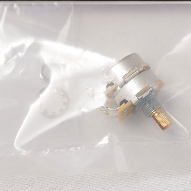 Fender/DUAL 500K/250K Split Shaft Potentiometer【在庫あり】