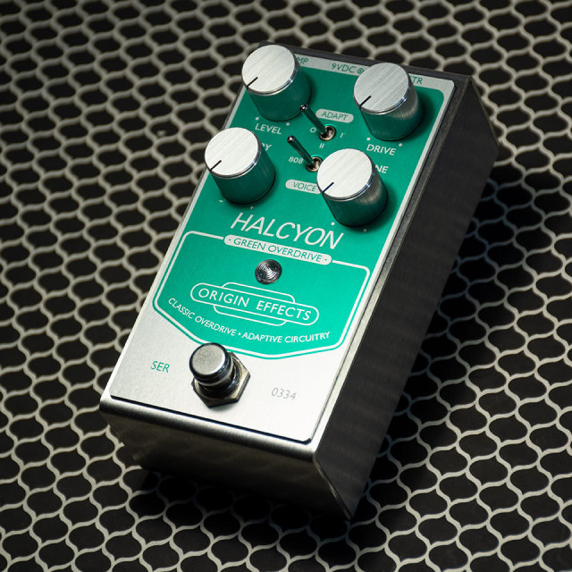 美品Analogue Pocket ダンデライオン　イエロー　限定色 新品未開封 Analogue Pocket ダンデライオンイエロー