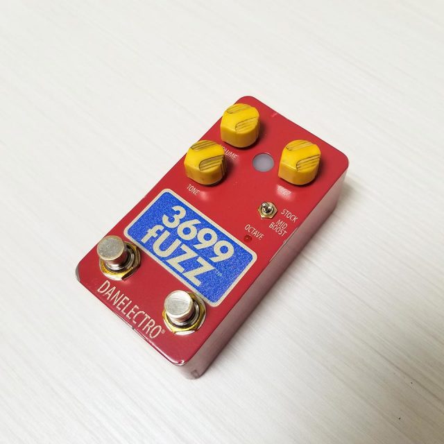 DANELECTRO 3699 FUZZ ギターエフェクター Amazon.com: Danelectro 3699 Fuzz Pedal, DTF1 : Musical