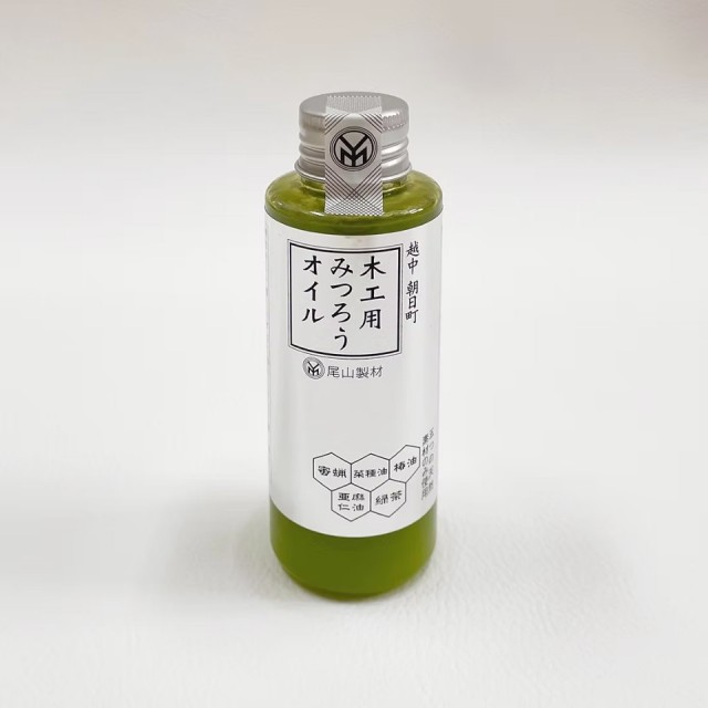 尾山製材/みつろうオイル 緑茶 100ml