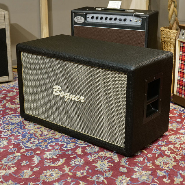 Bogner/2x12 Closed Back V30/16Ω (Comet Tolex/Salt&Pepper/Gold Piping)【在庫あり】