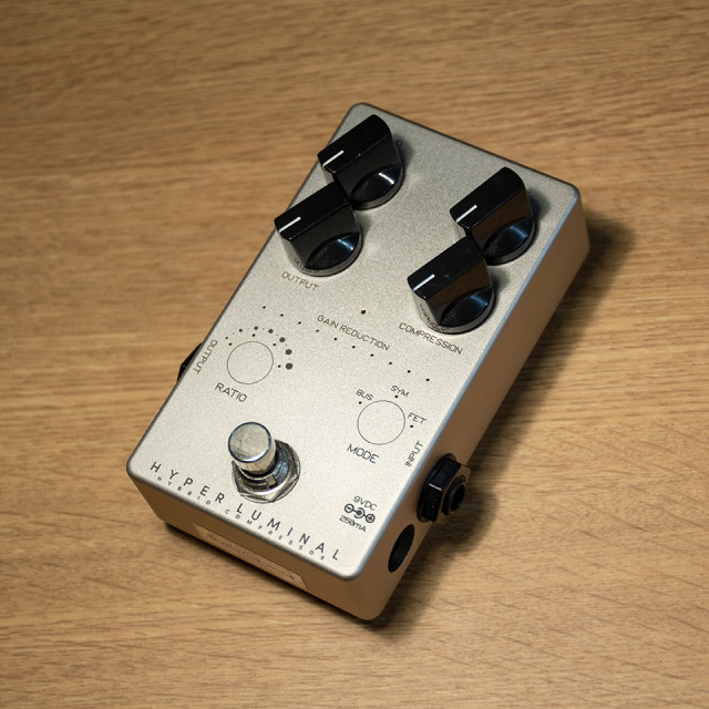 ギター Darkglass HYPER LUMINAL darkglass-hyper-luminal-bass-