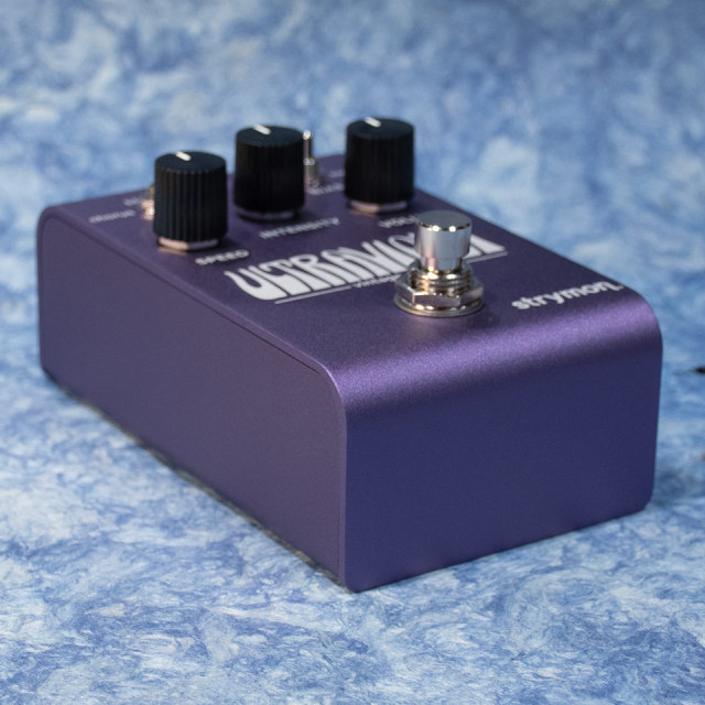 strymon ULTRAVIOLET ギターエフェクター strymon ストライモン UltraViolet コーラス ビブラート ギター