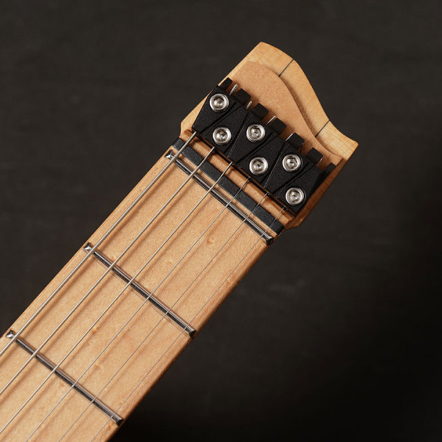 strandberg/Salen Classic NX 6 Tremolo (Black)【入荷待ち】