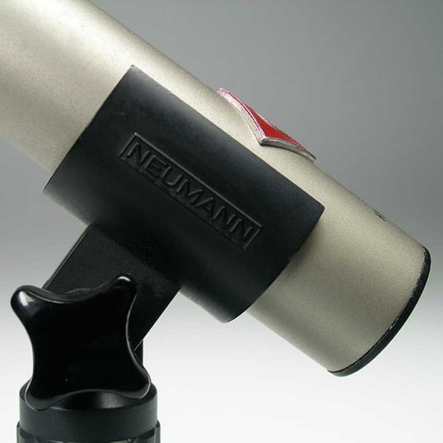 NEUMANN/KM 185 mt