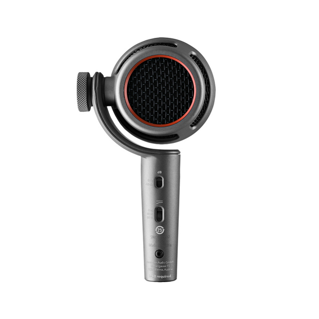 Austrian Audio/OC7
