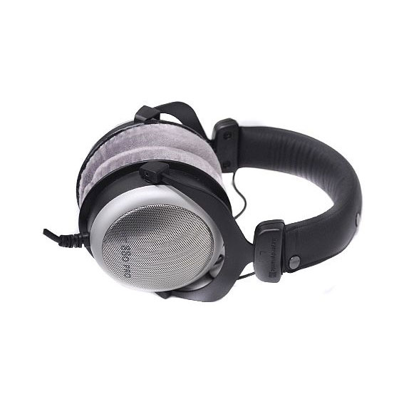 beyerdynamic ヘッドホン DT 880 PRO