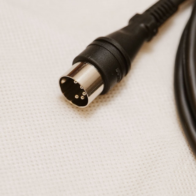 Mogami/MIDI-05 MIDIケーブル 150cm(5Ft)【在庫あり】