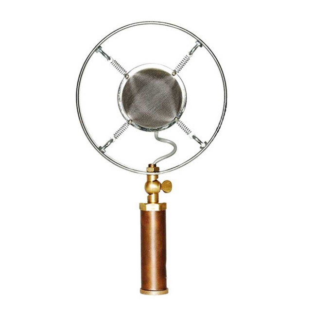 Ear Trumpet Labs/Louise