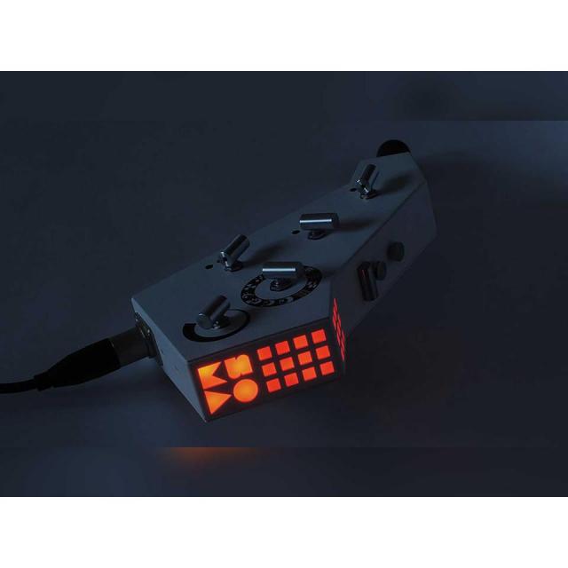 SOMA laboratory/The Pipe White