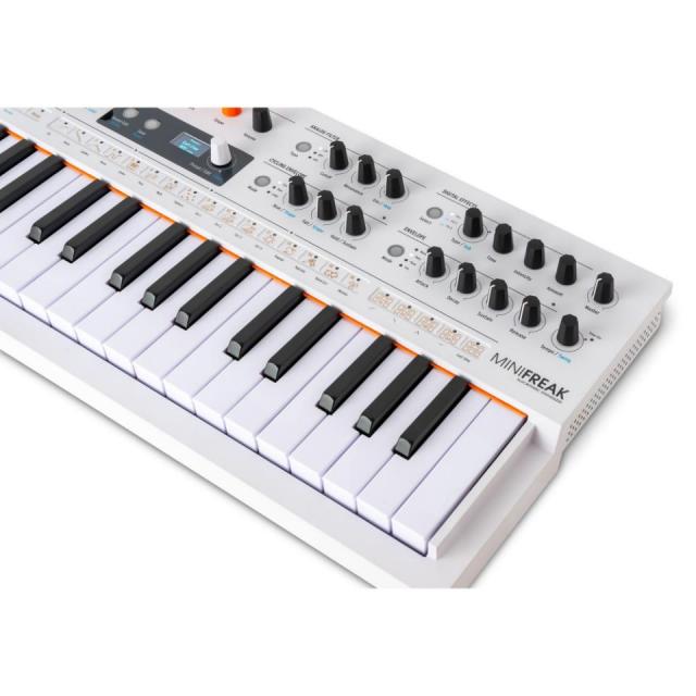 ARTURIA/MINIFREAK VOCODER