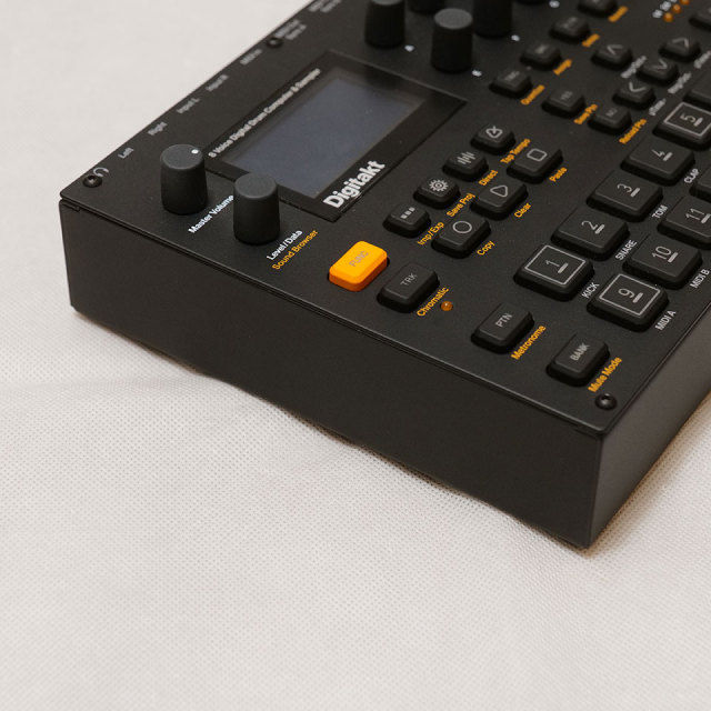 DTM・DAW elektron Digitakt DDS-8 Amazon.com: Elektron Digitakt DDS-8 8-Voice Drum Computer