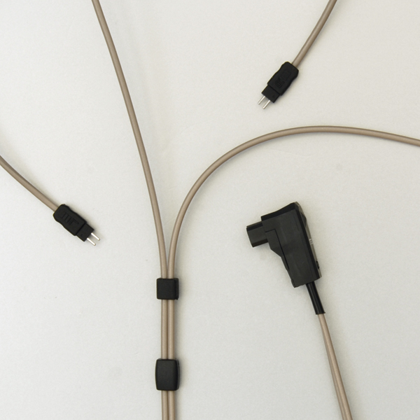 onso/iect_02 イヤホンケーブル 2pin-IRIS 1.2m 【IECT_02_BLIC_120】